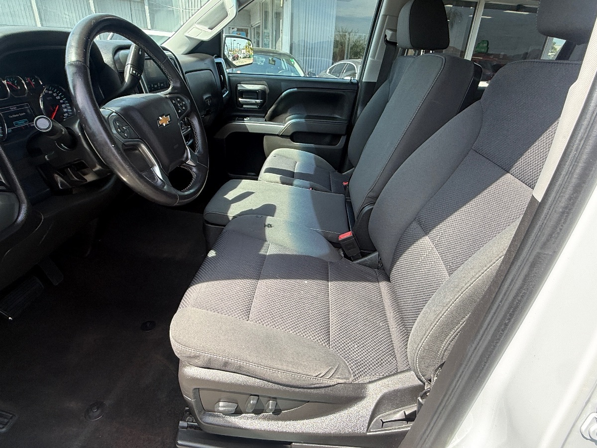 2018 Chevrolet Silverado 1500 LT - Photo 11