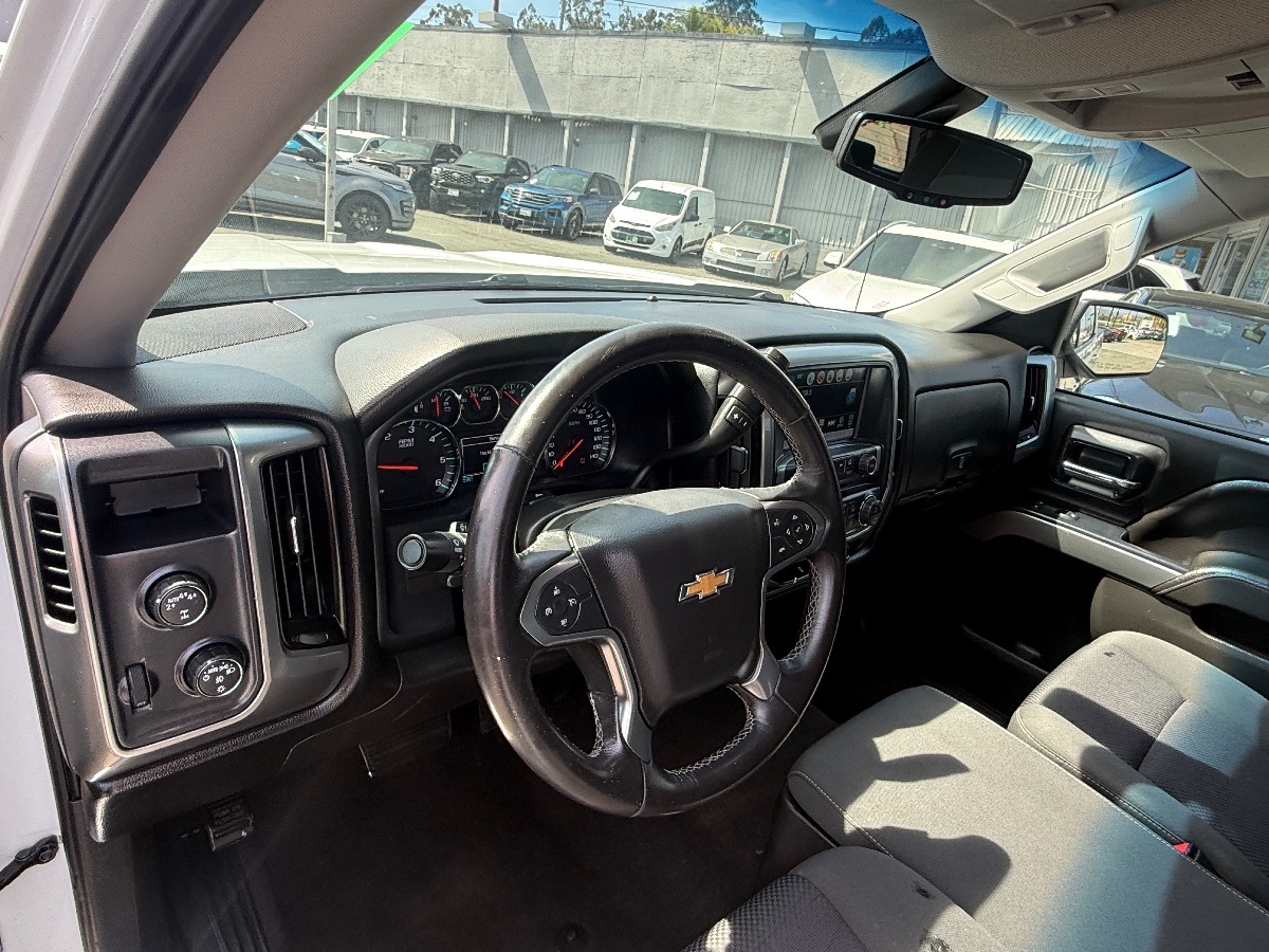 2018 Chevrolet Silverado 1500 LT - Photo 12