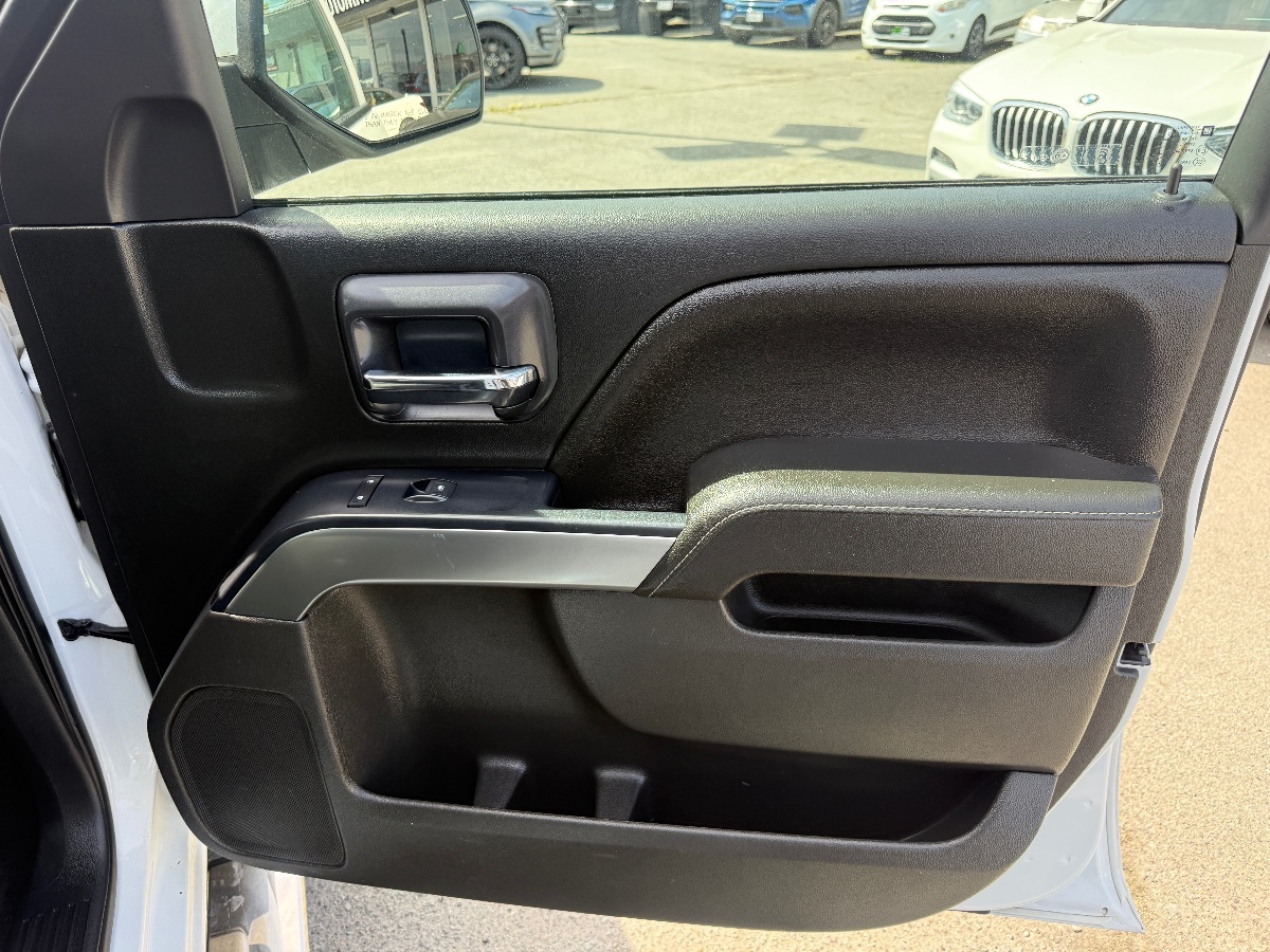 2018 Chevrolet Silverado 1500 LT - Photo 14