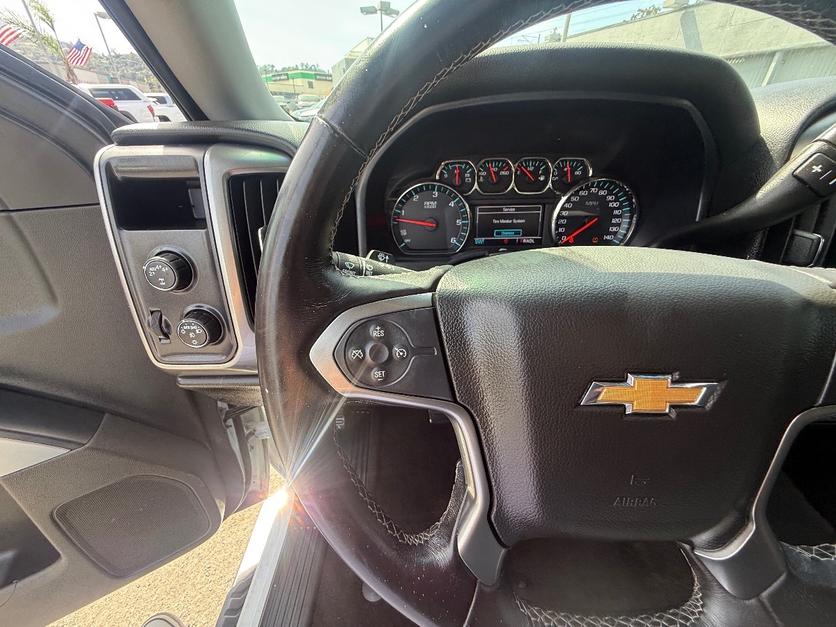 2018 Chevrolet Silverado 1500 LT - Photo 24