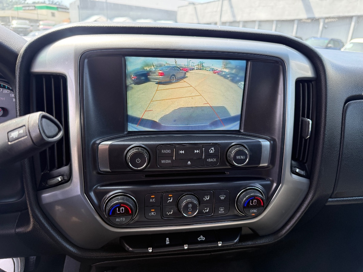 2018 Chevrolet Silverado 1500 LT - Photo 25