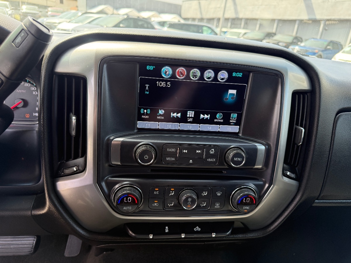 2018 Chevrolet Silverado 1500 LT - Photo 26