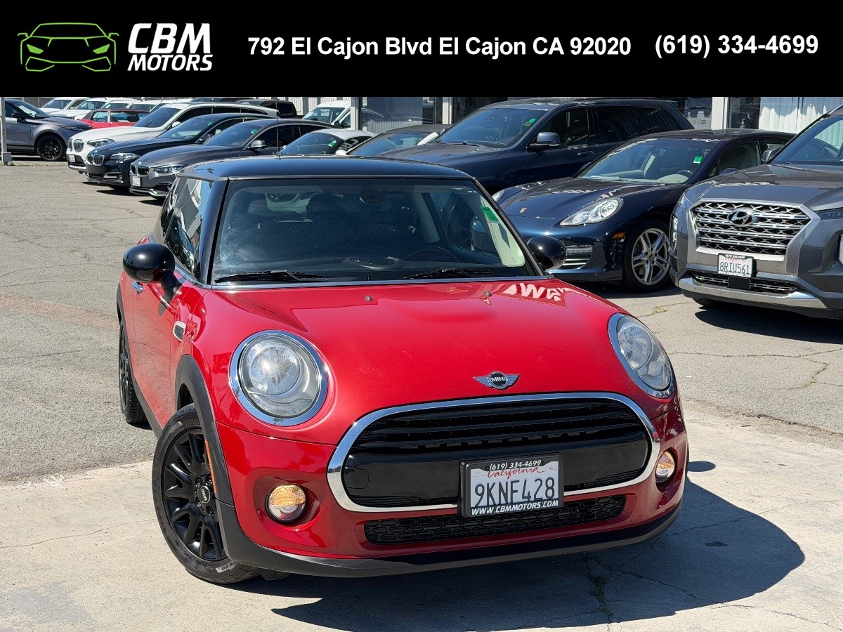 2017 MINI Cooper -'s photo
