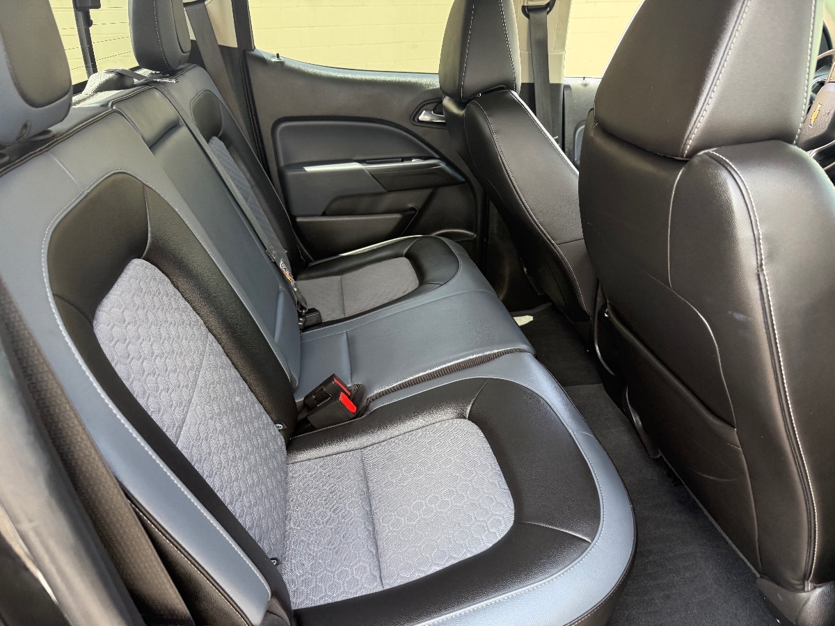 2021 Chevrolet Colorado Z71 | CarEdge | CarEdge