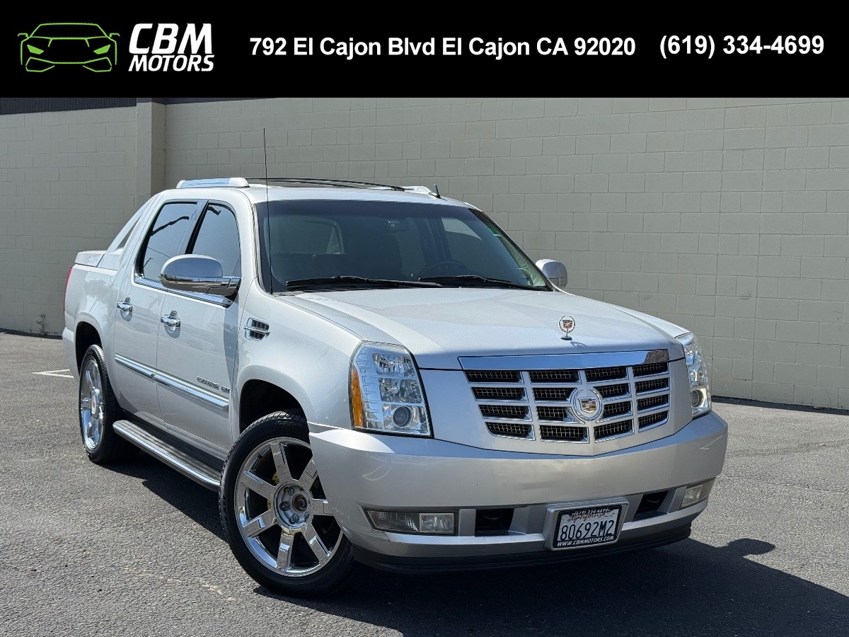 2013 Cadillac Escalade EXT AWD Luxury's photo
