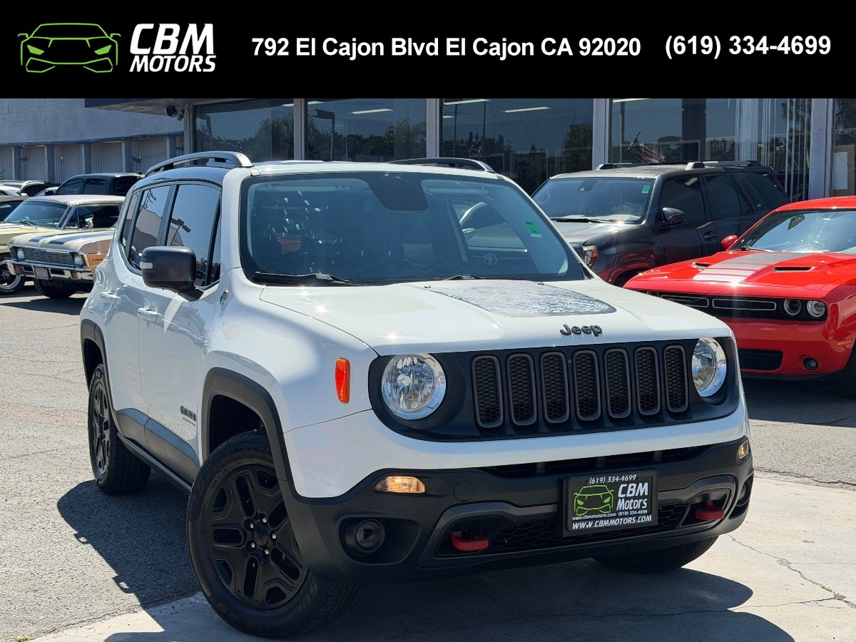 2017 Jeep Renegade Deserthawk 4x4's photo