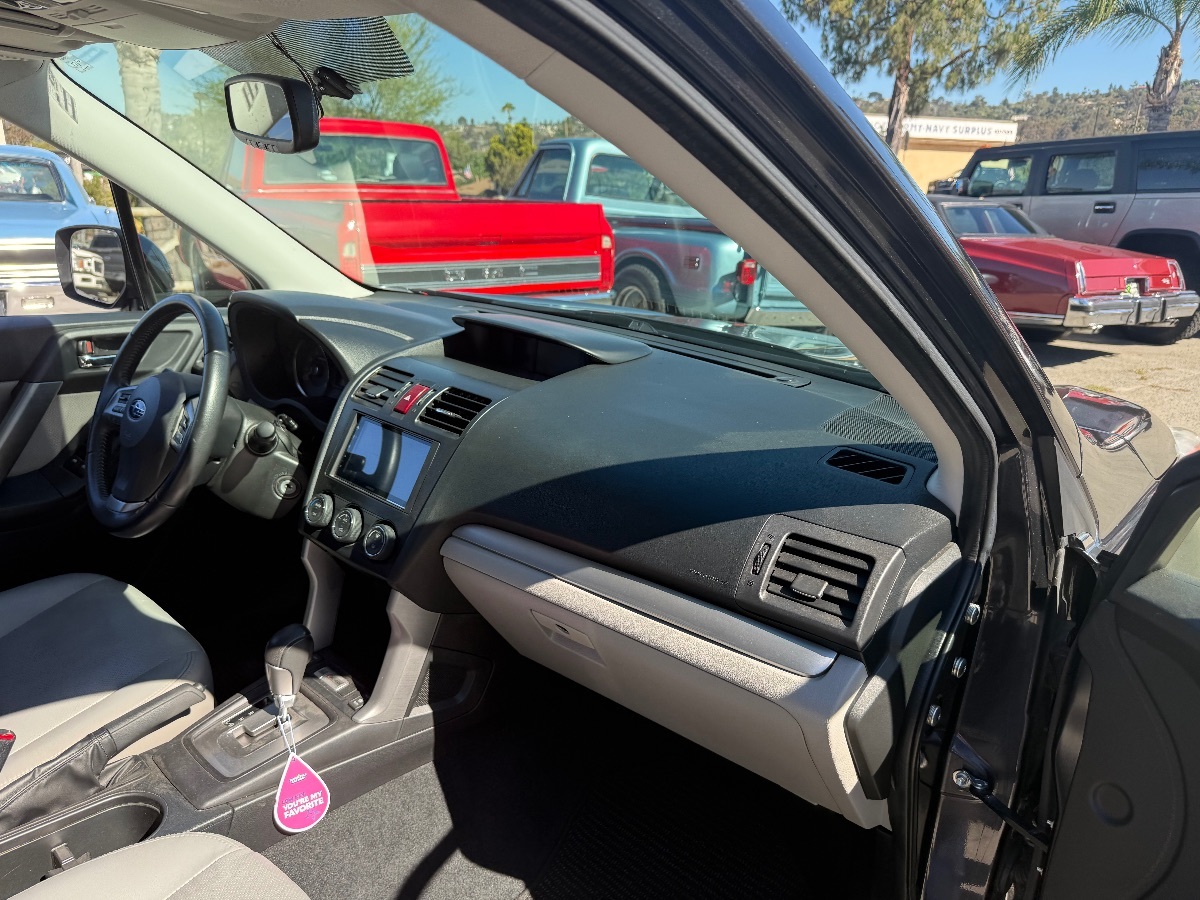 2014 Subaru Forester i Limited - Photo 19