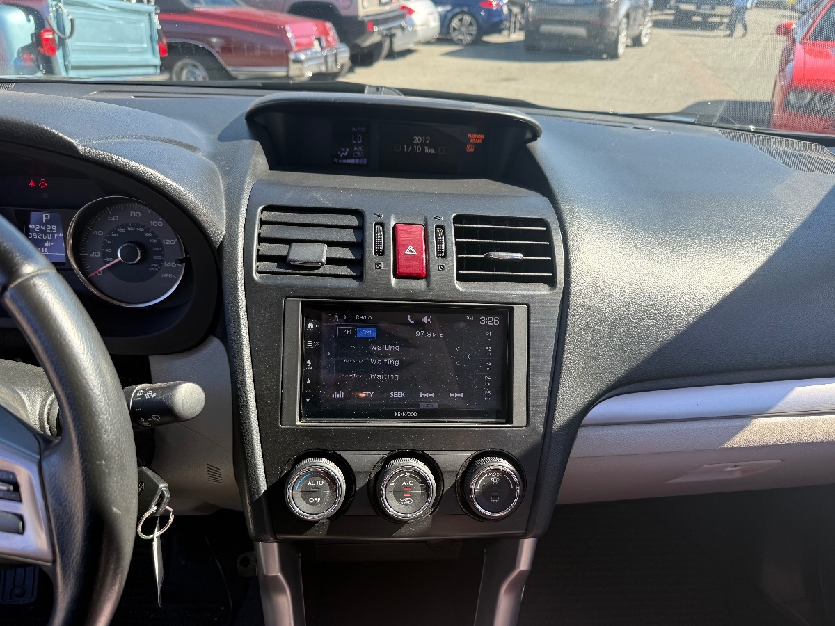 2014 Subaru Forester i Limited - Photo 28