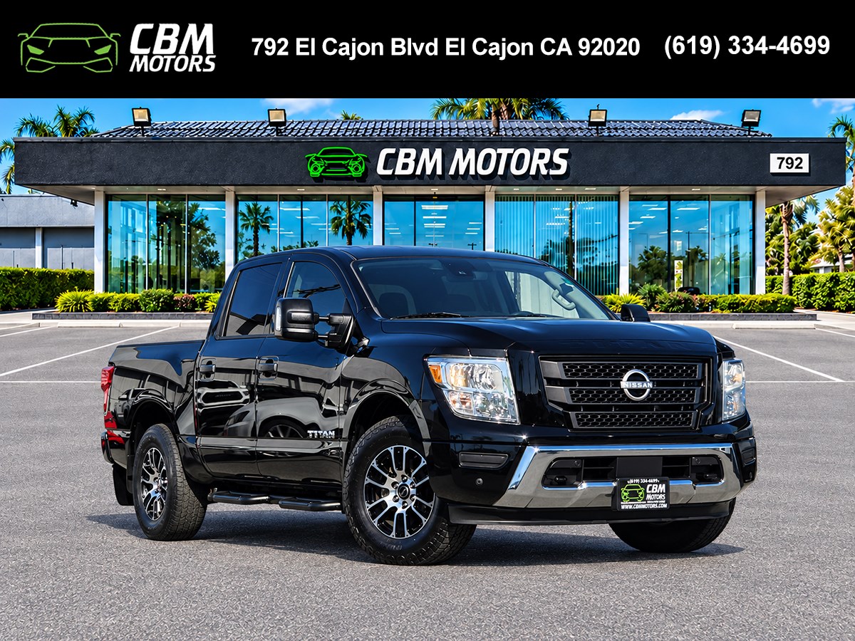 2023 Nissan Titan SV