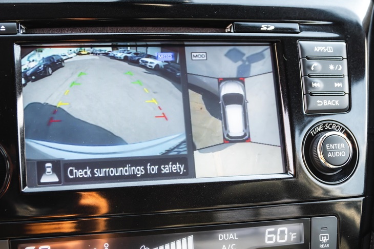 Sold 2017 Nissan Rogue SL W/ NAV/ BACK UP CAMERA/ BLUETOOTH in El