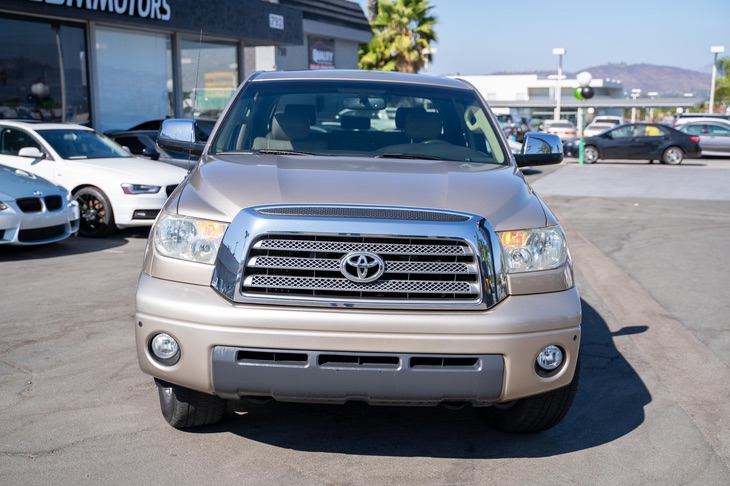 Sold 2008 Toyota Tundra 4WD Truck Limited CrewMax W