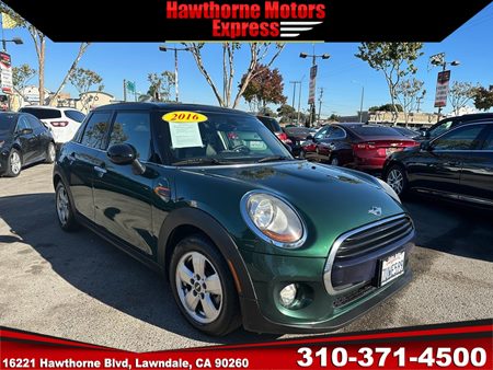 2016 MINI Cooper Hardtop 4 Door