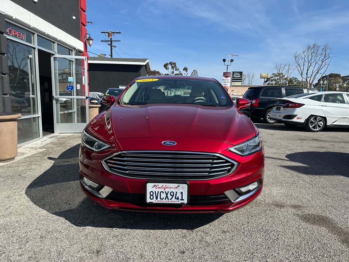 2018 Ford Fusion Titanium photo 2