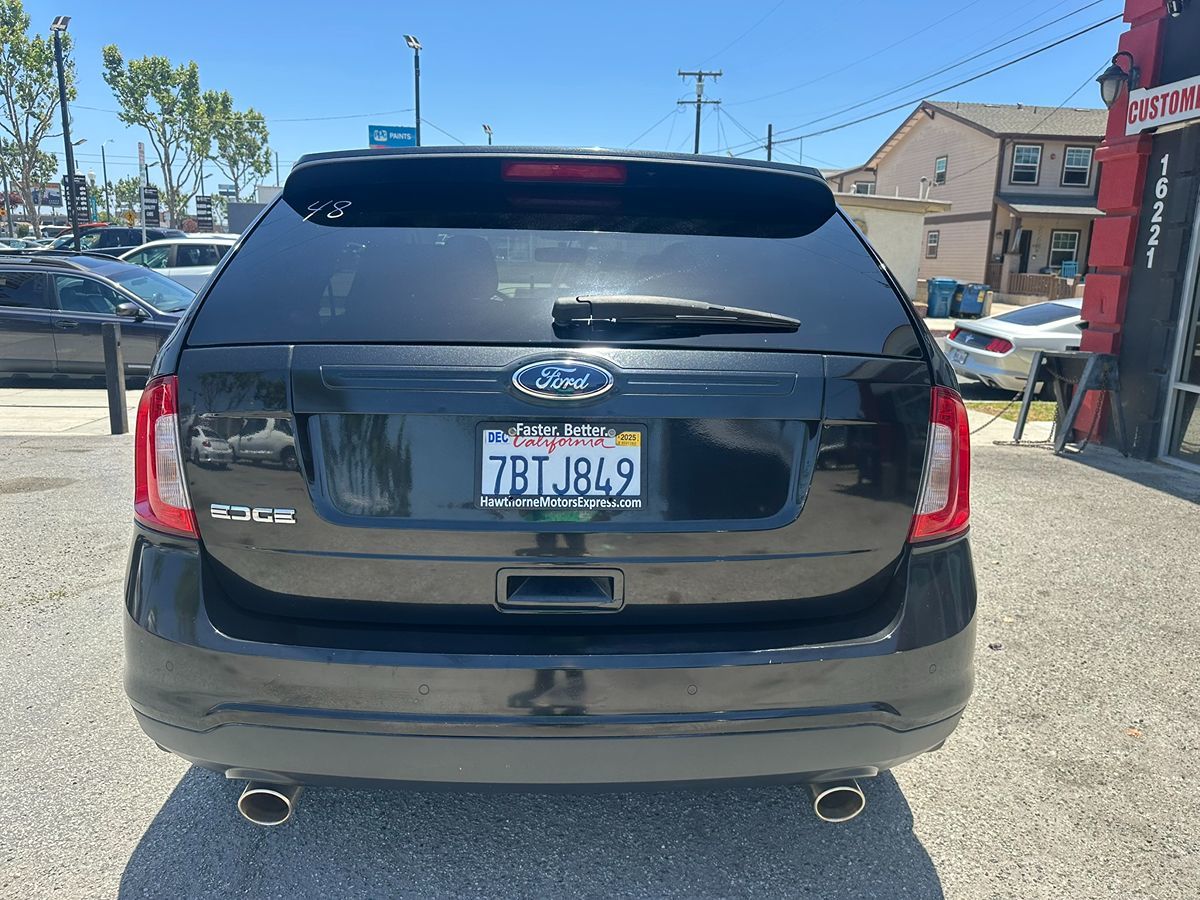 2013 Ford Edge SE photo 6