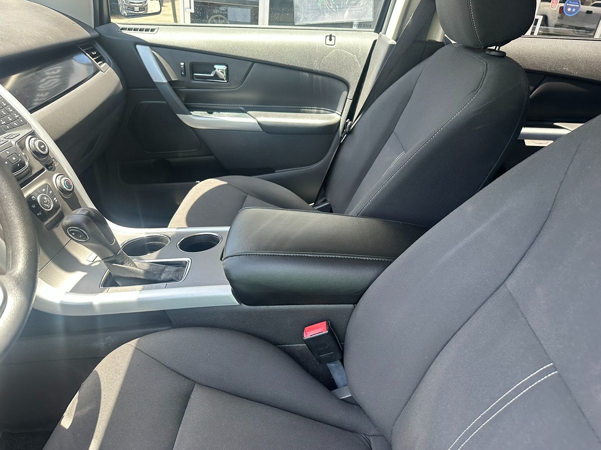 2013 Ford Edge SE photo 14
