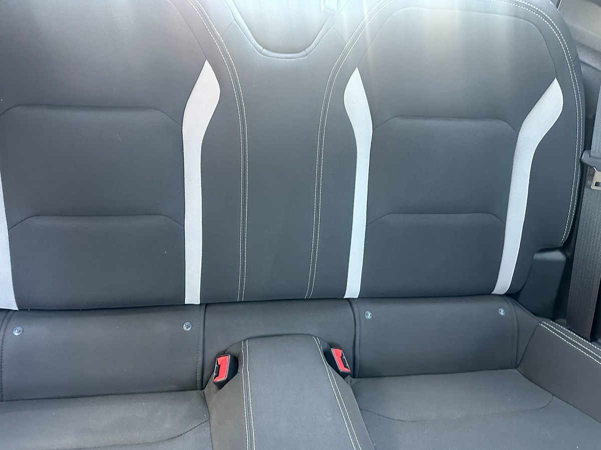 2017 Chevrolet Camaro 1LT photo 12
