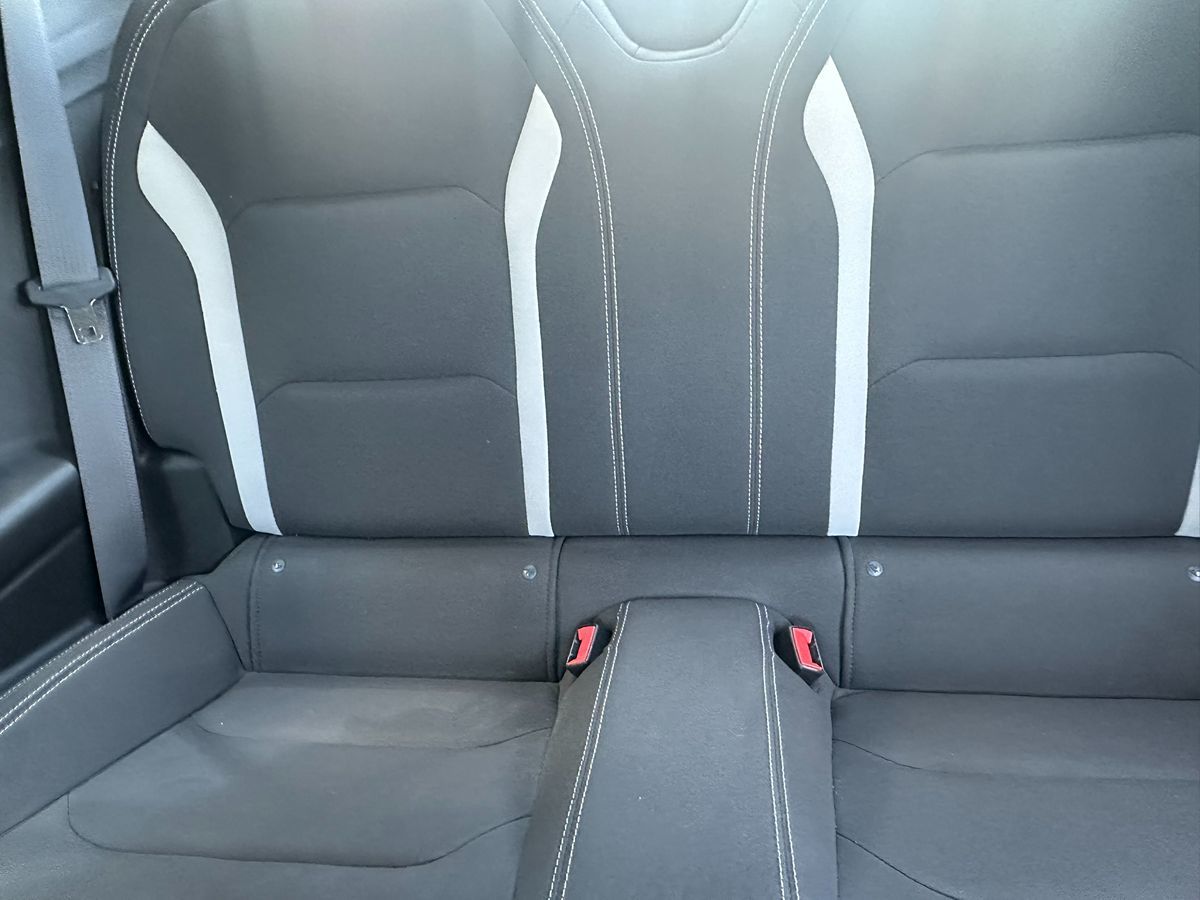 2017 Chevrolet Camaro 1LT photo 20