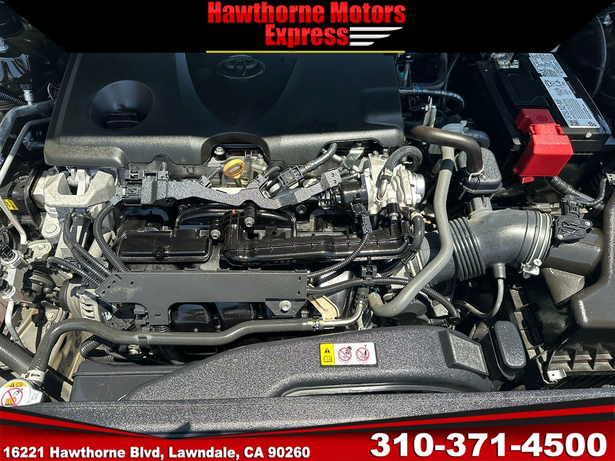 2022 Toyota Camry LE - Photo 21