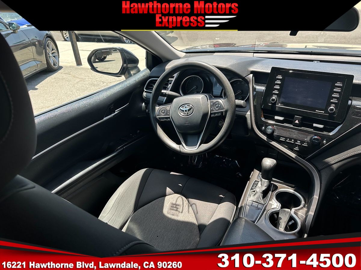 2022 Toyota Camry LE - Photo 8