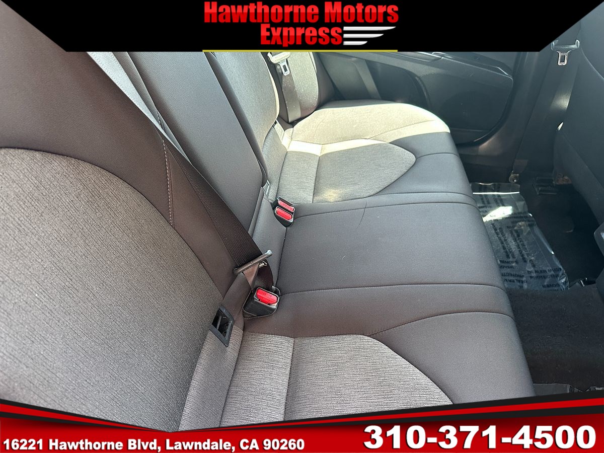 2022 Toyota Camry LE - Photo 14