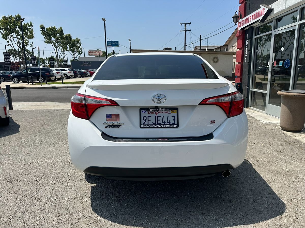 2016 Toyota Corolla S photo 6