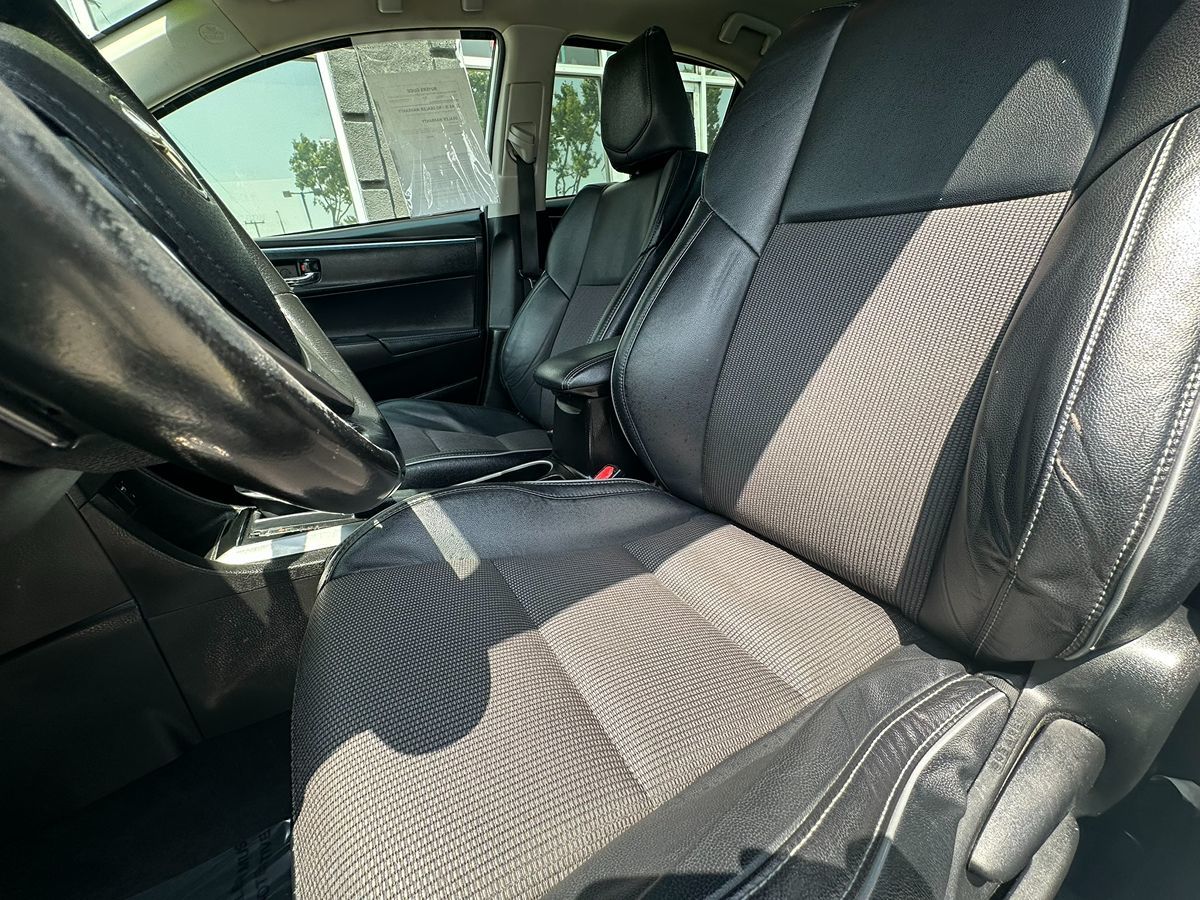 2016 Toyota Corolla S photo 16