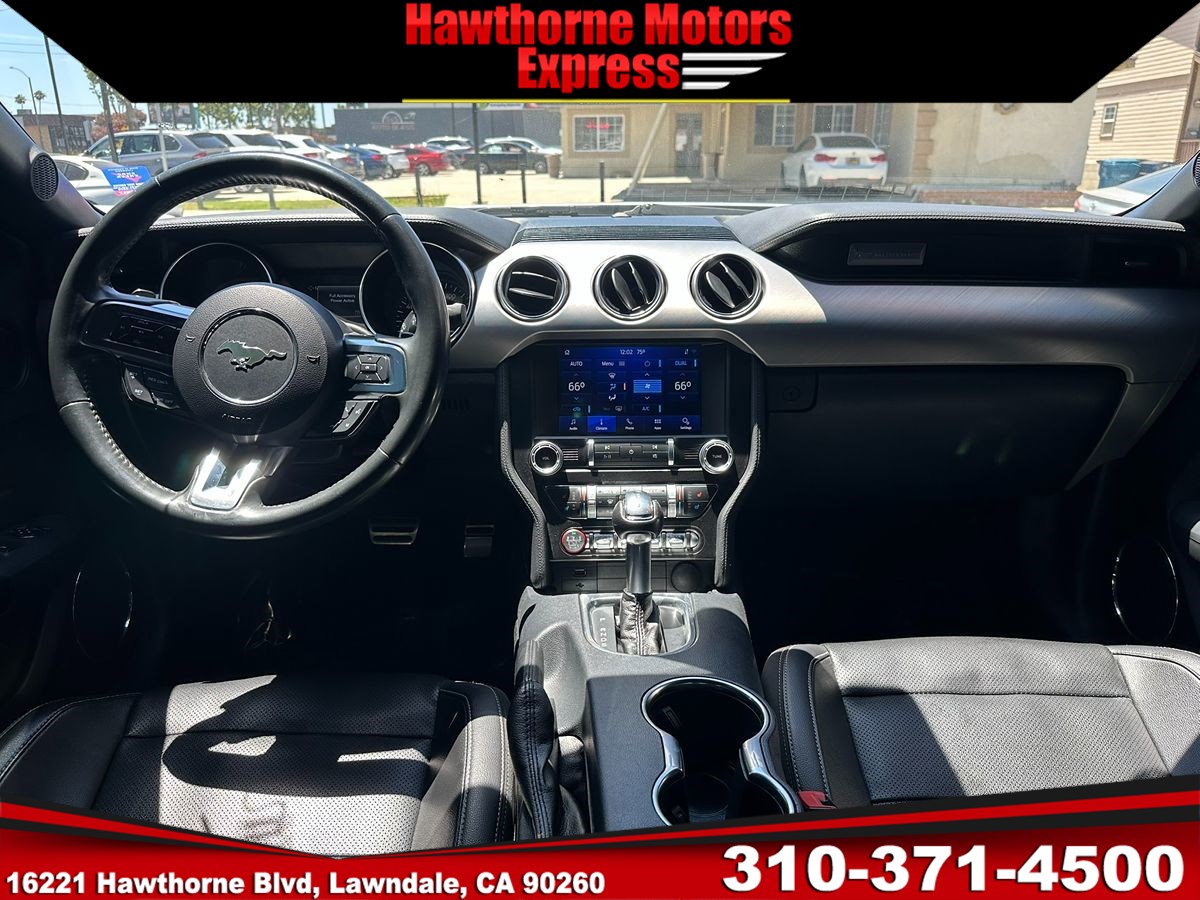 2021 Ford Mustang EcoBoost - Photo 12