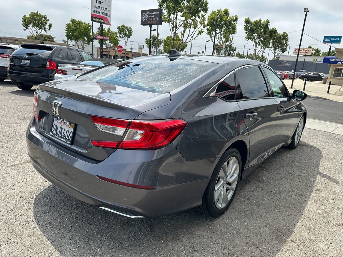 2020 Honda Accord LX 1.5T photo 5