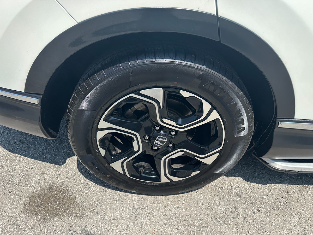 2018 Honda CR-V Touring photo 25