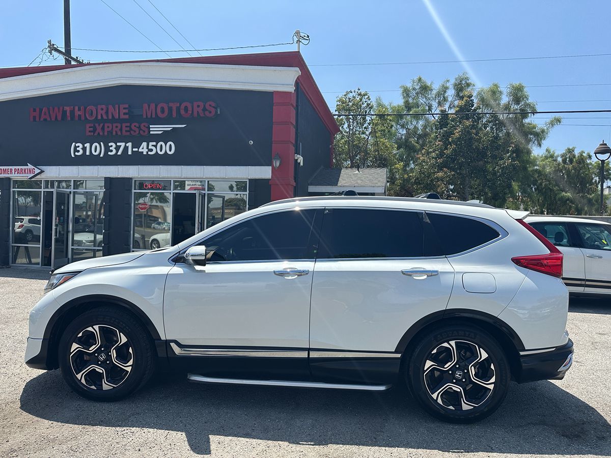 2018 Honda CR-V Touring photo 4