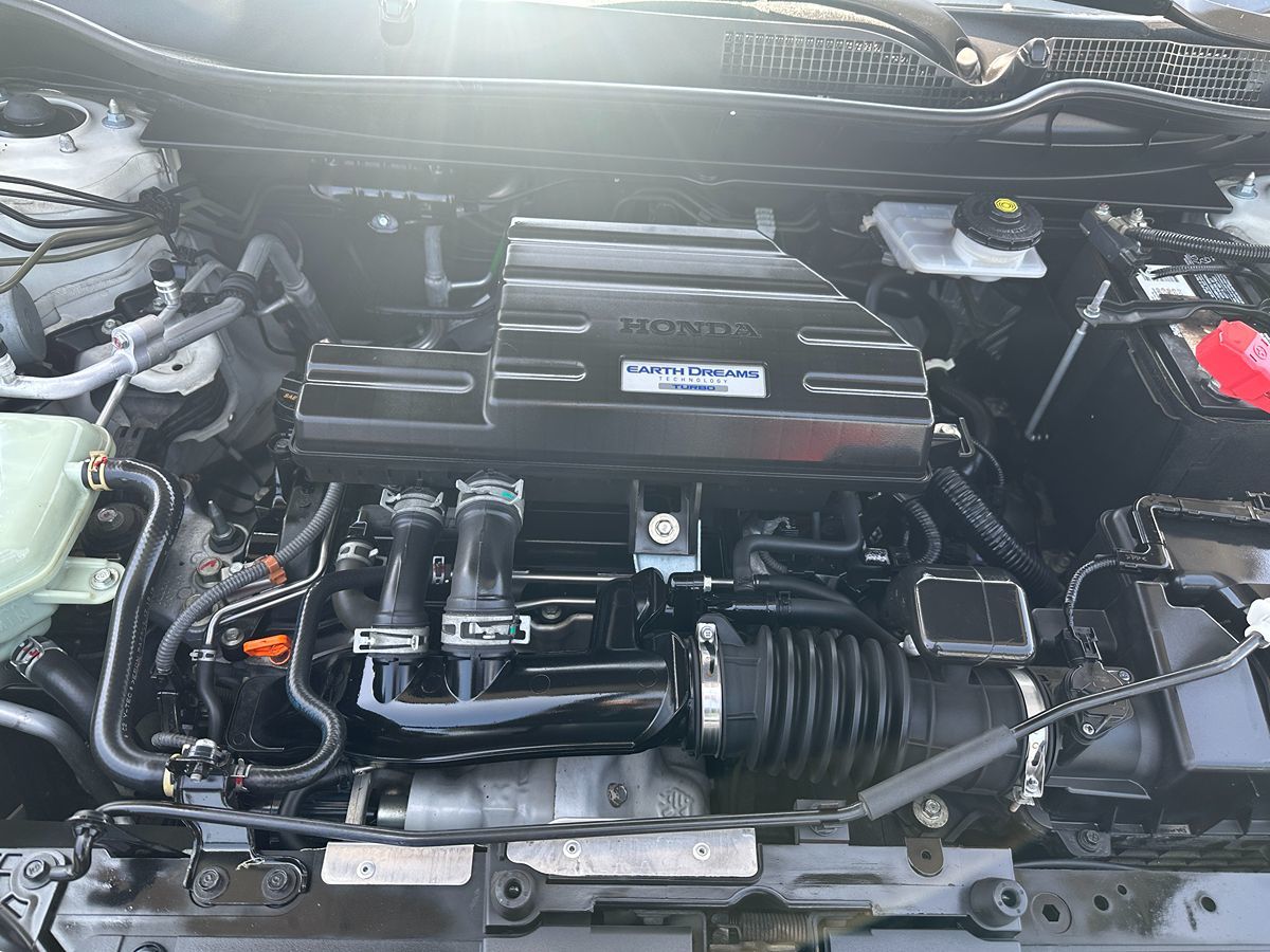 2018 Honda CR-V Touring photo 24