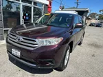 2013 Toyota Highlander SE photo 3