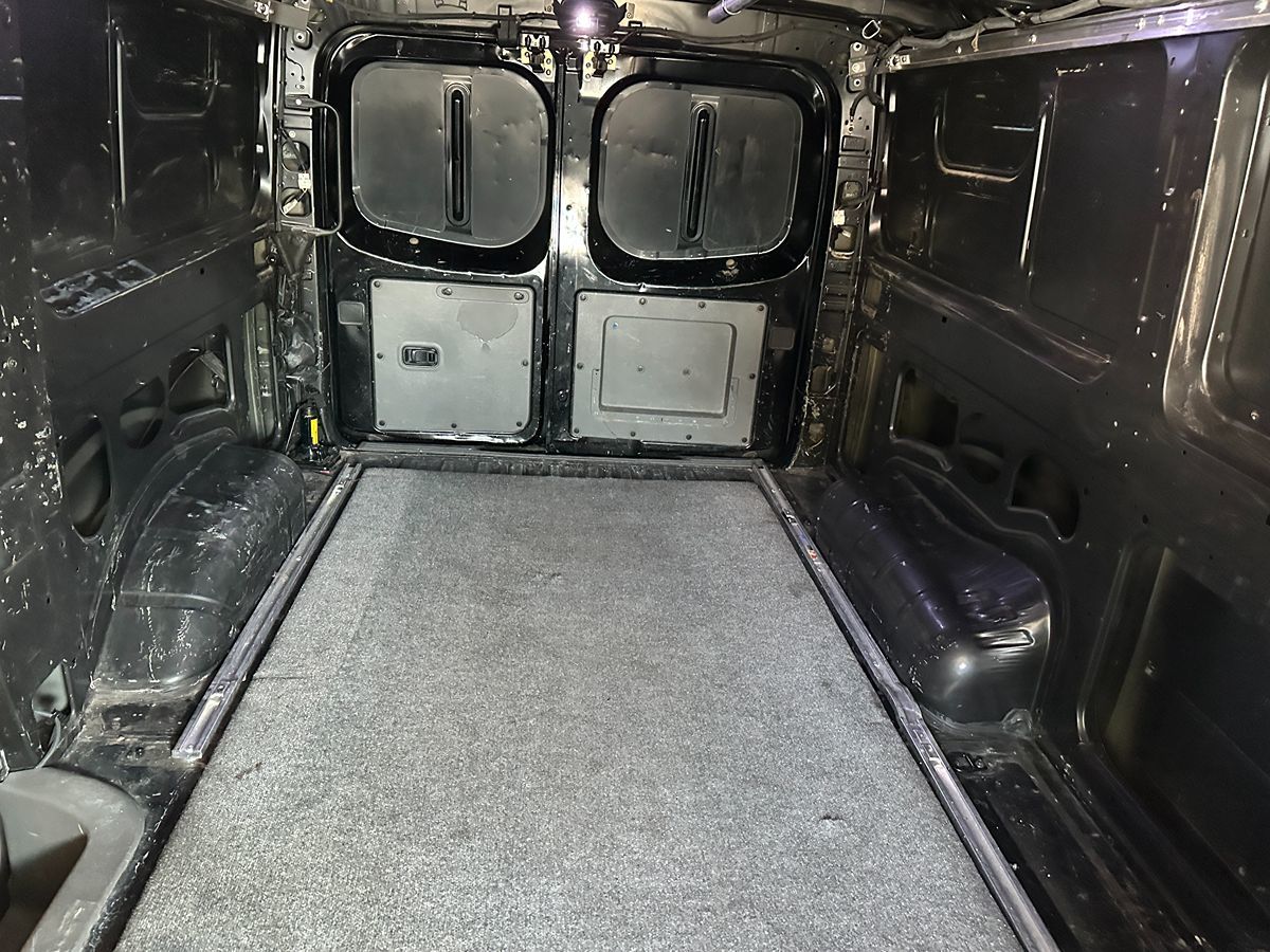 2018 Nissan NV1500 photo 12