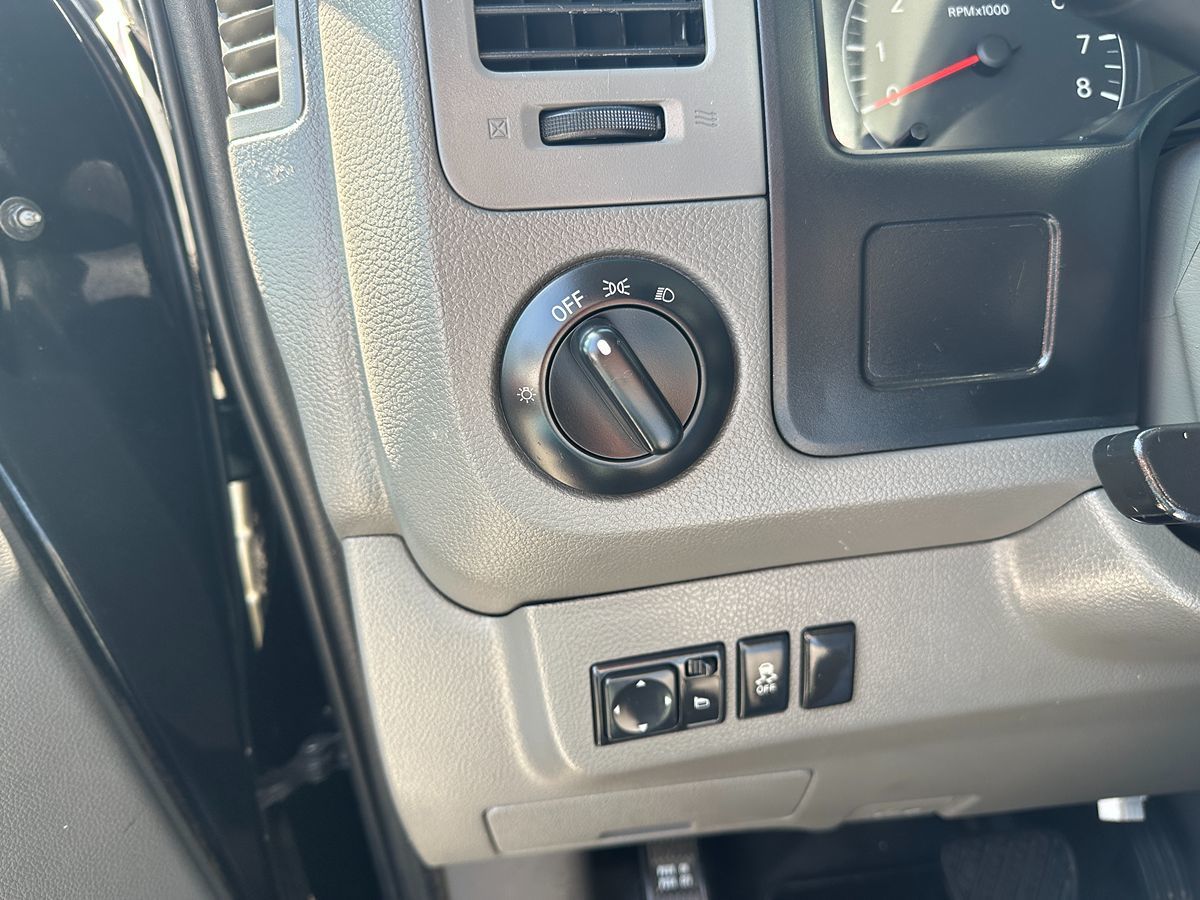 2018 Nissan NV1500 photo 16
