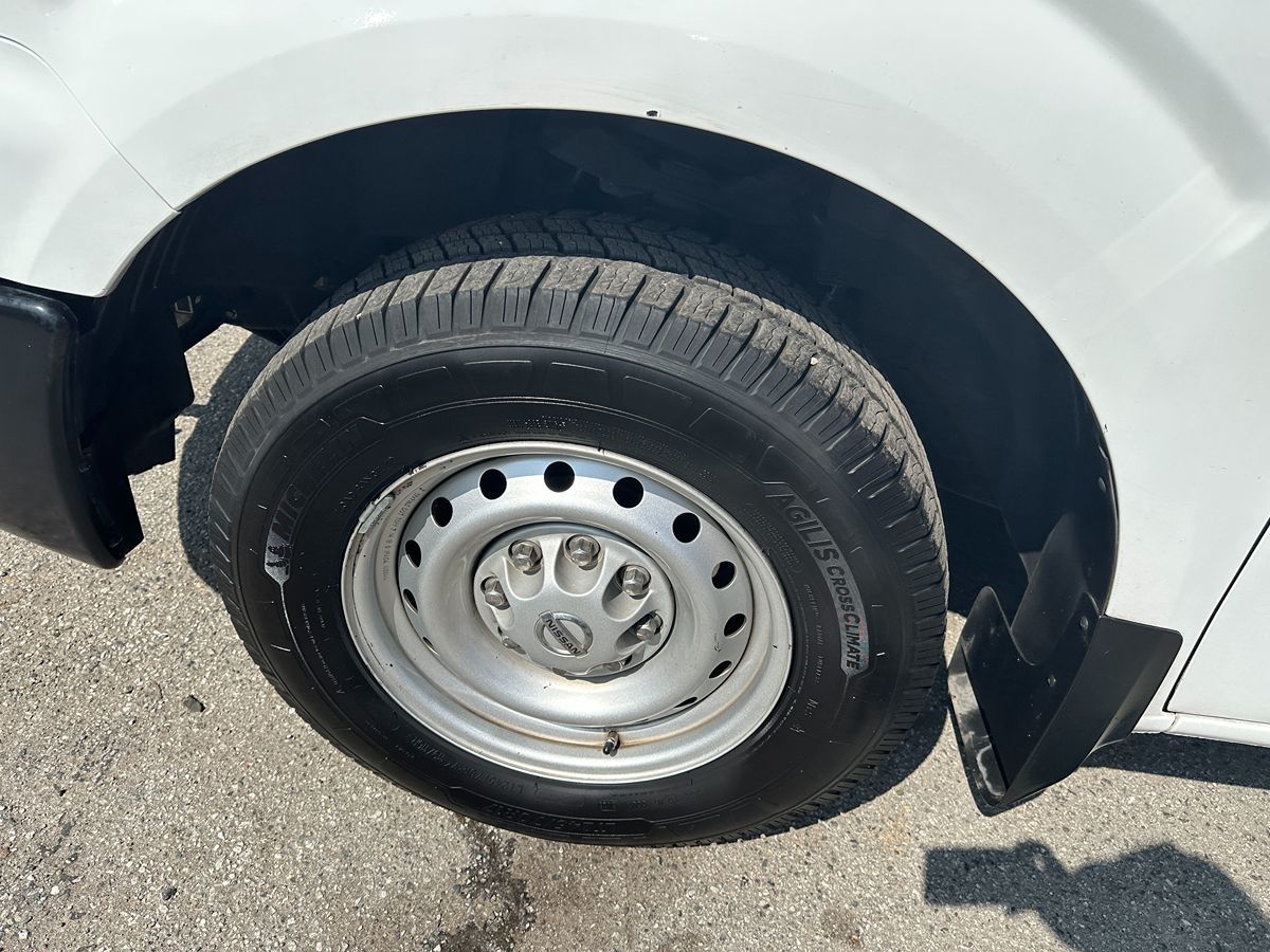 2018 Nissan NV1500 photo 17