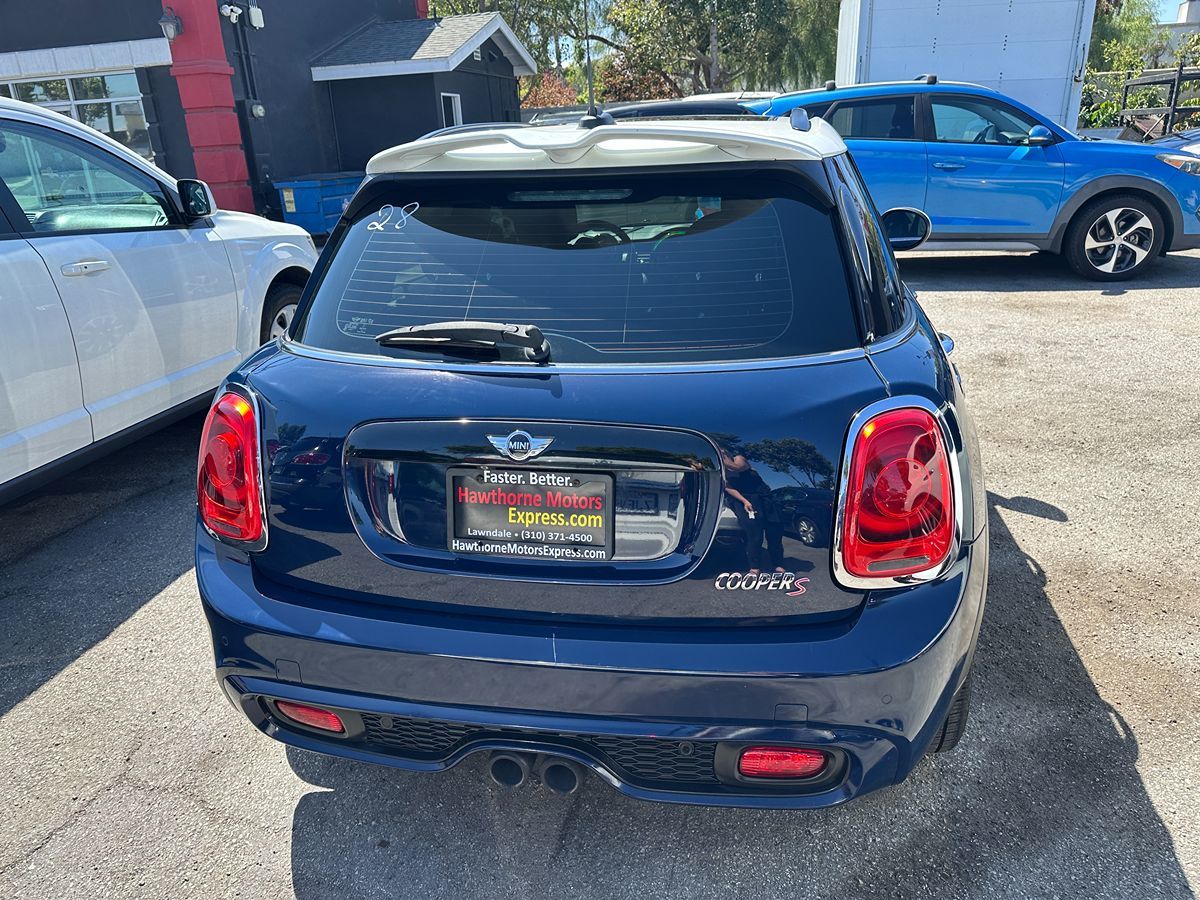 2015 Mini Cooper Hardtop 4 Door S photo 6