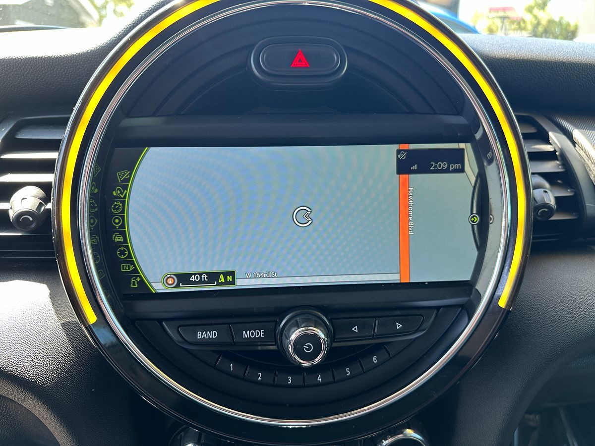 2015 Mini Cooper Hardtop 4 Door S photo 11