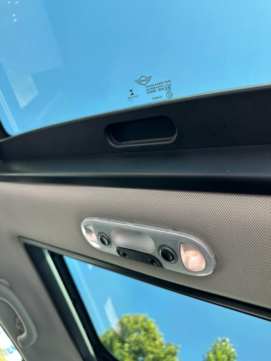 2015 Mini Cooper Hardtop 4 Door S photo 21