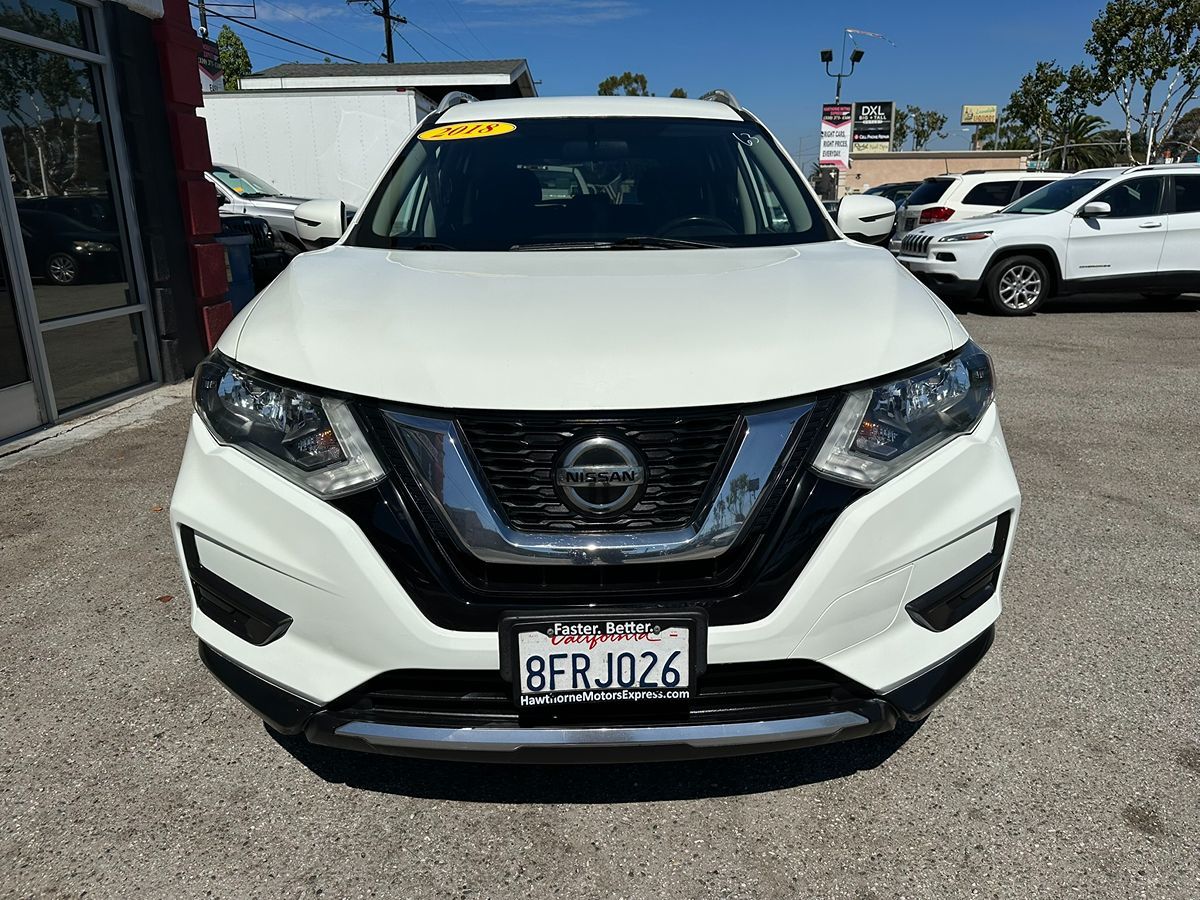 2018 Nissan Rogue SV Hybrid photo 2