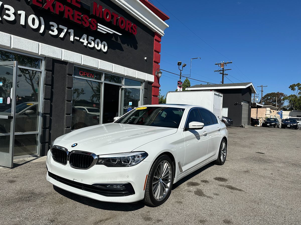2018 Bmw 530i Sedan photo 3