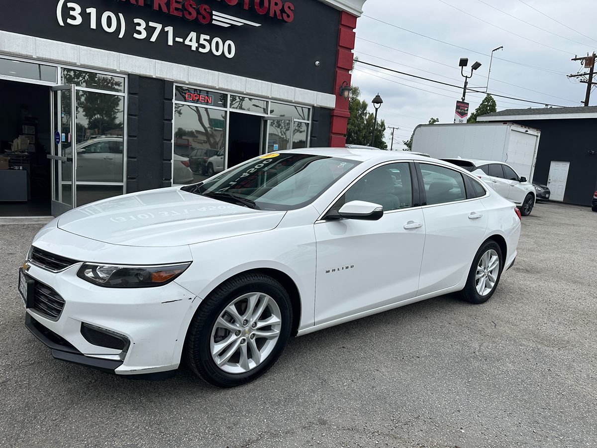 2018 Chevrolet Malibu 1LT photo 4