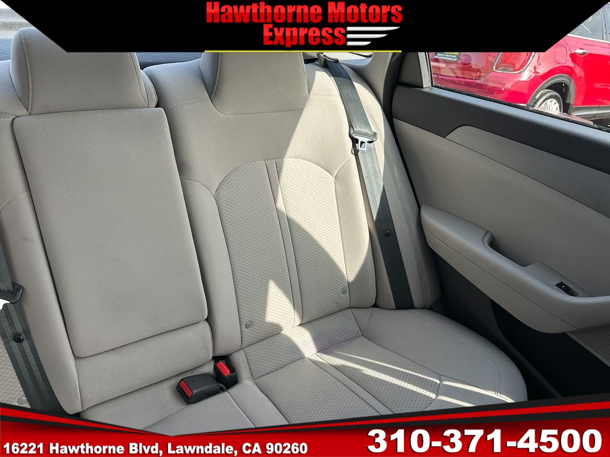 2019 Hyundai Sonata SE - Photo 17