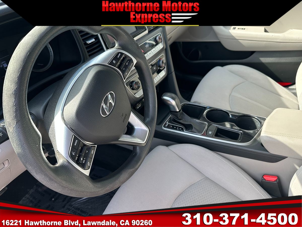 2019 Hyundai Sonata SE - Photo 8