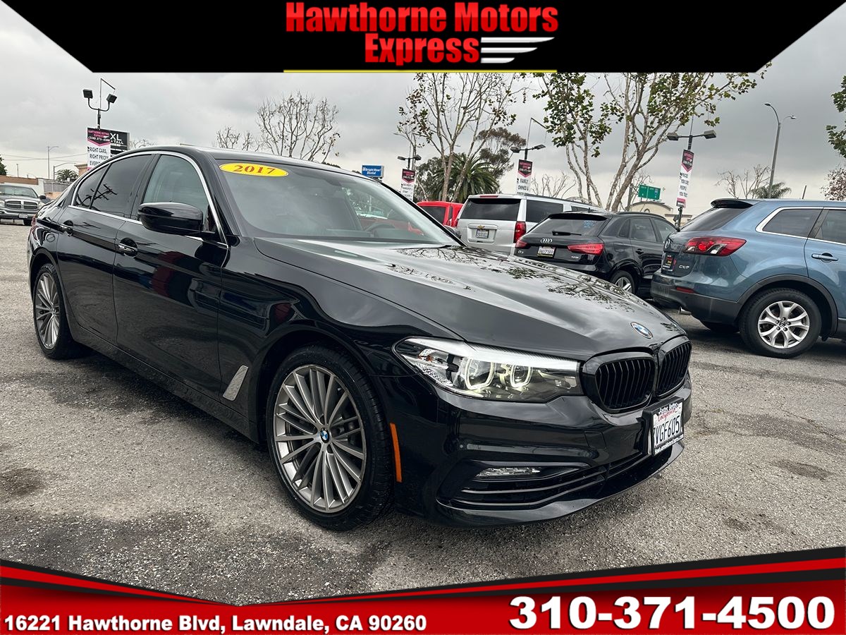 2017 BMW 5 Series 530i Sedan RWD