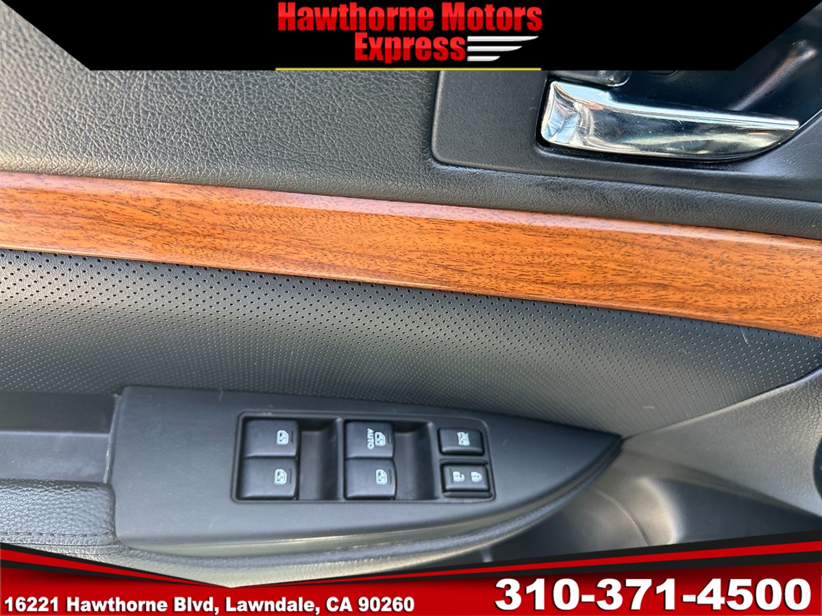 2014 Subaru Outback 2.5i Limited - Photo 17