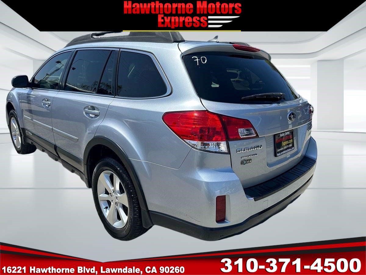 2014 Subaru Outback 2.5i Limited - Photo 6