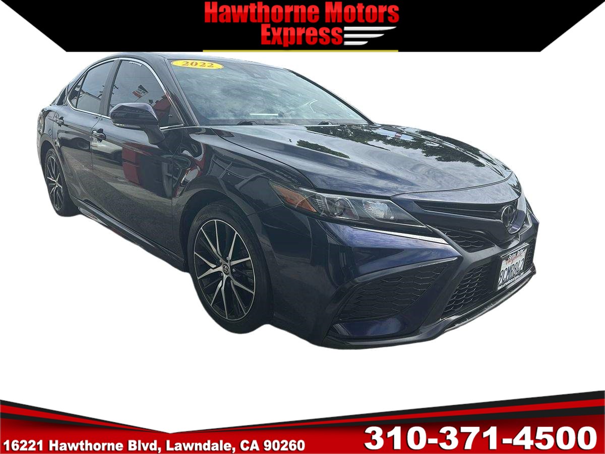 2022 Toyota Camry SE
