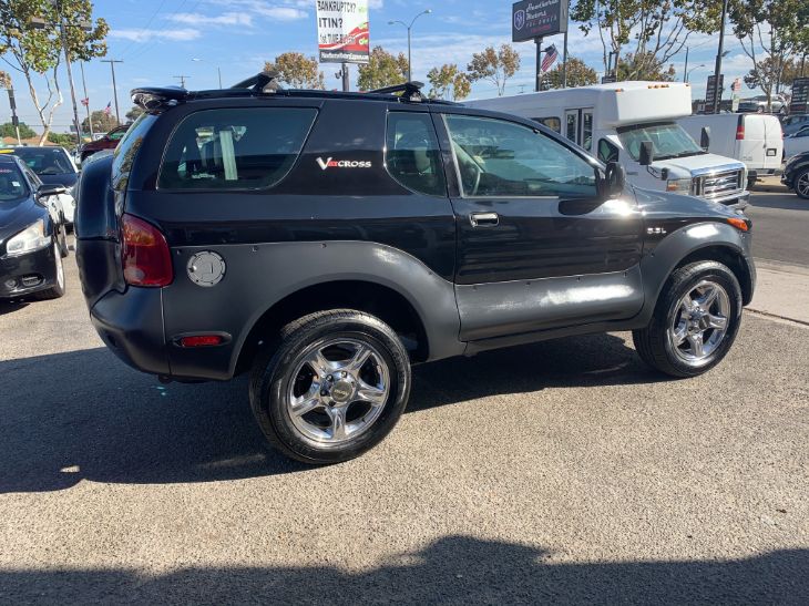 Sold 2000 Isuzu VehiCROSS in Lawndale