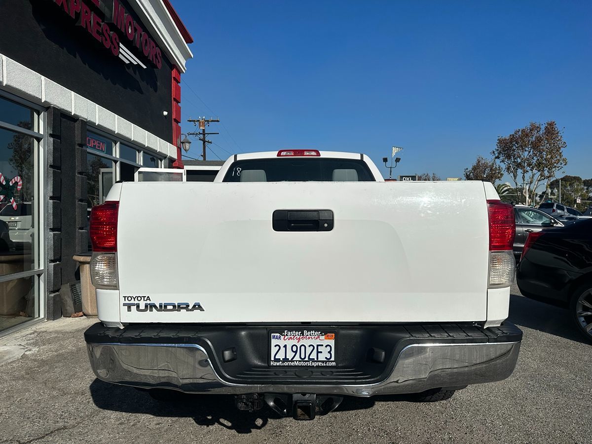 2013 Toyota Tundra Double Cab photo 5