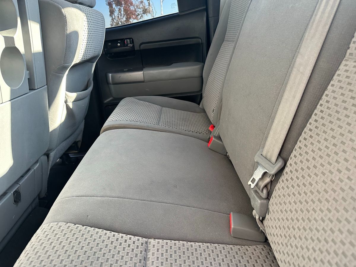 2013 Toyota Tundra Double Cab photo 15